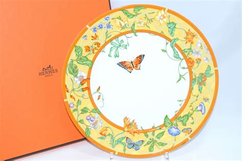 hermes siesta dinnerware.